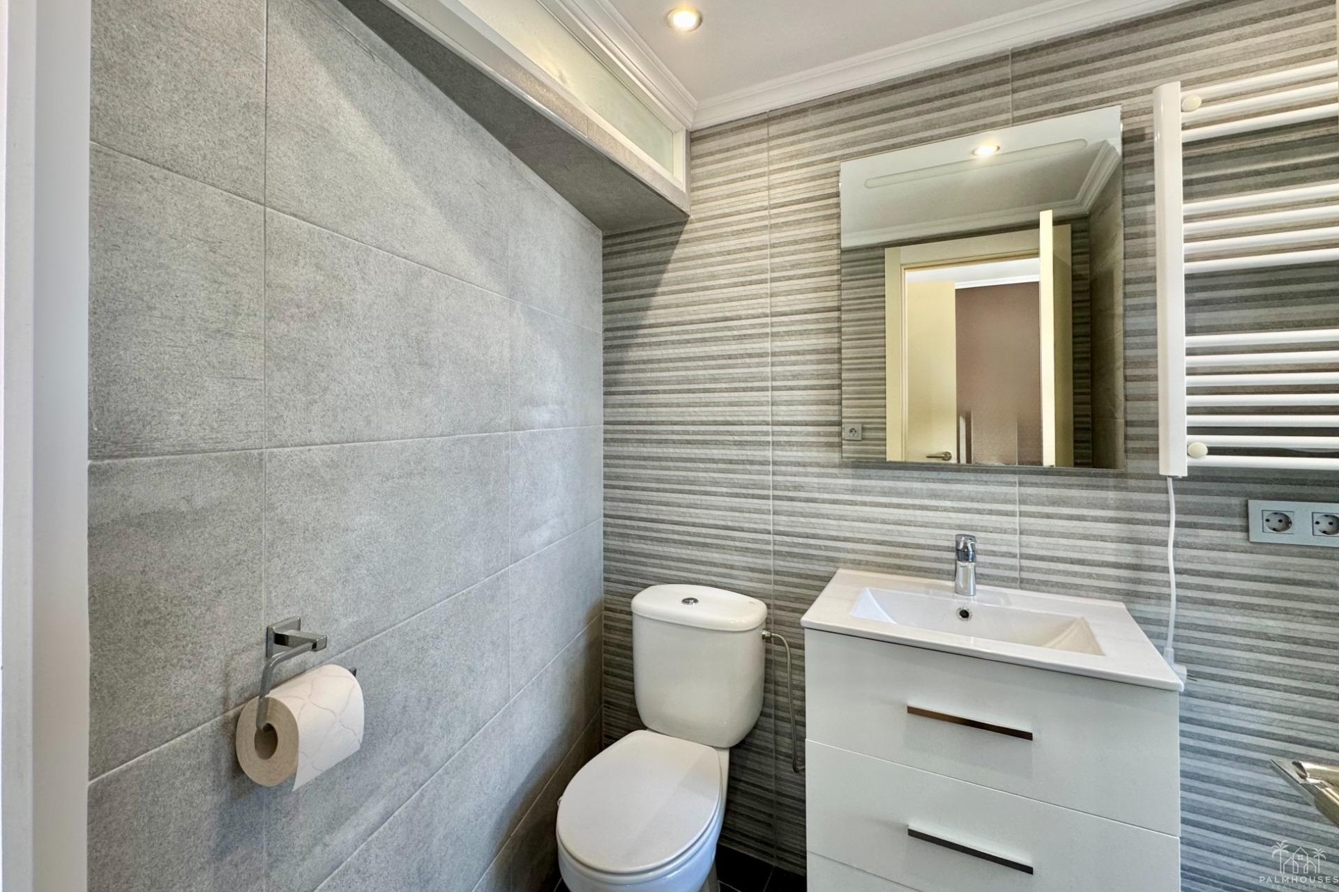 Revente - Apartment - Orihuela Costa - Punta Prima