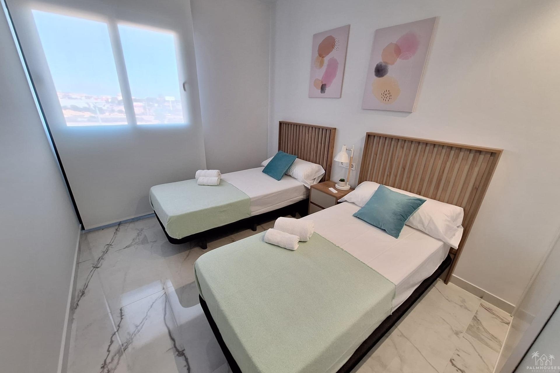 Revente - Apartment - Orihuela Costa - Punta Prima