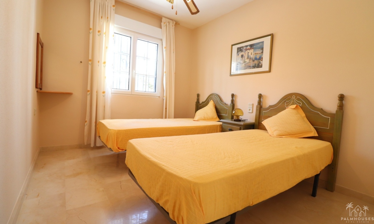 Revente - Apartment - Orihuela Costa - Villamartin