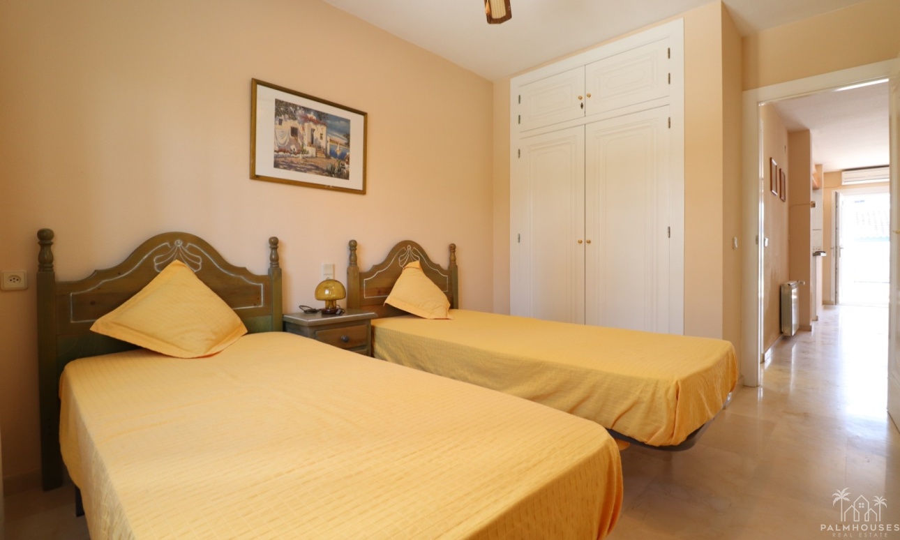 Revente - Apartment - Orihuela Costa - Villamartin