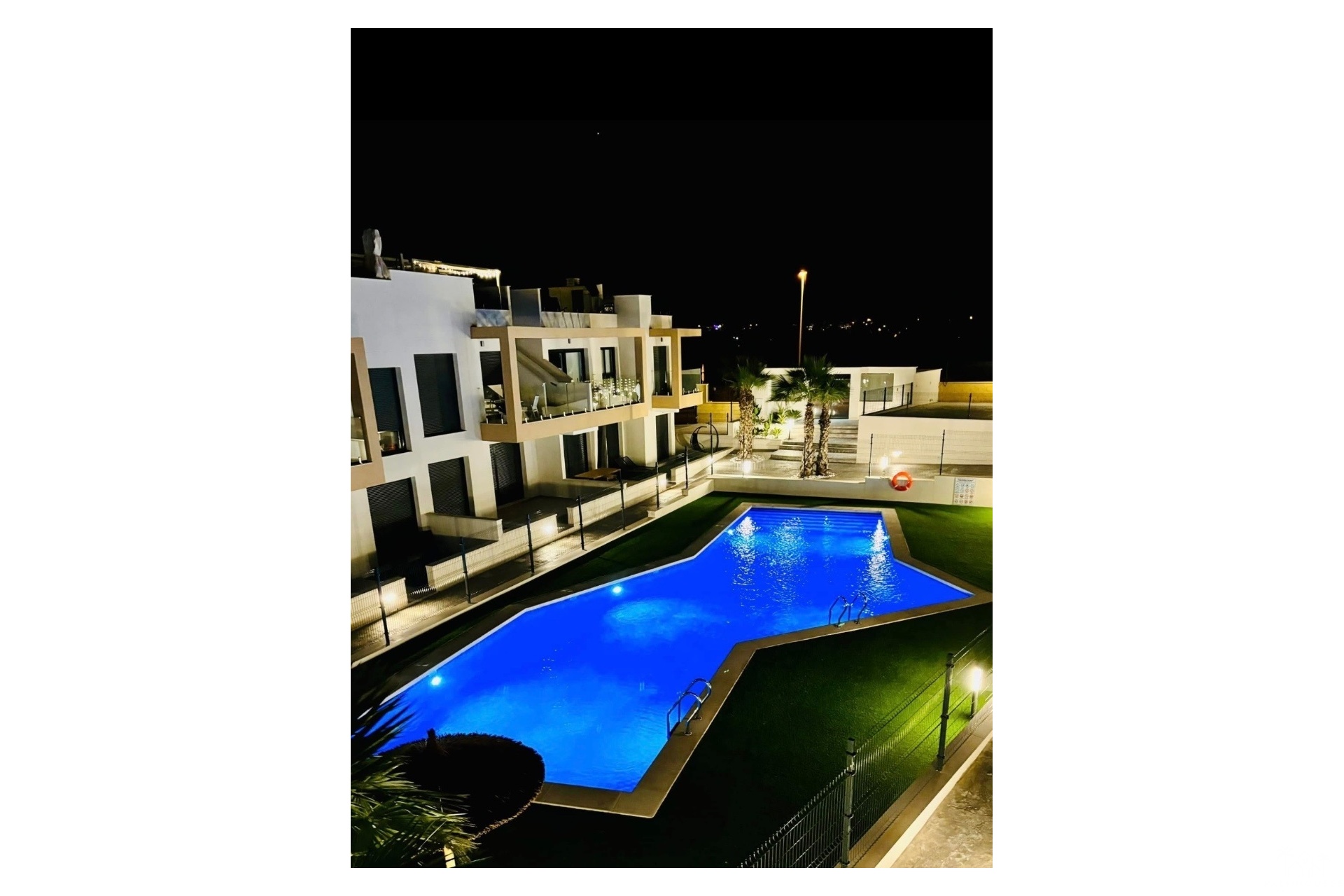 Revente - Apartment - Orihuela Costa - Villamartin