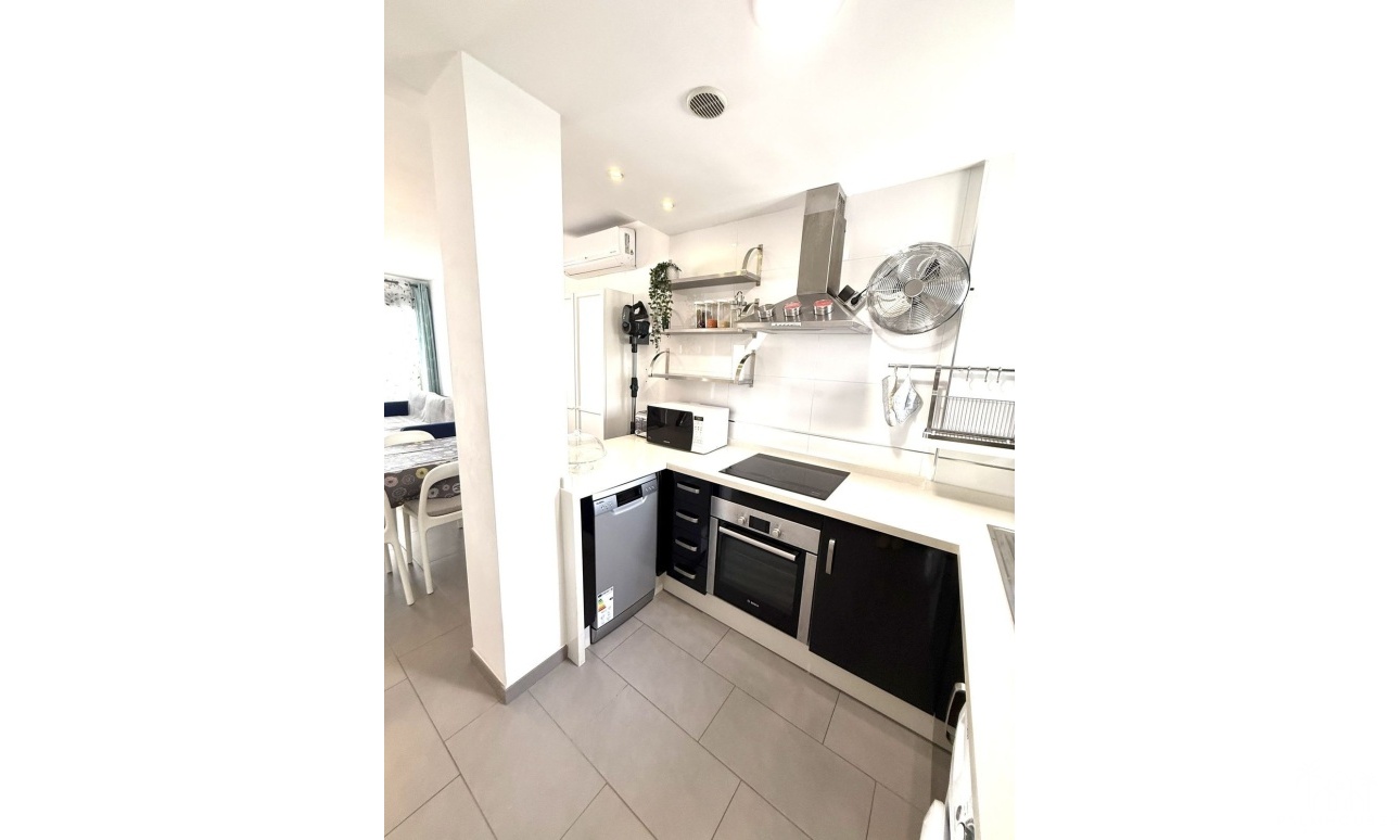 Revente - Apartment - Orihuela - La Zenia