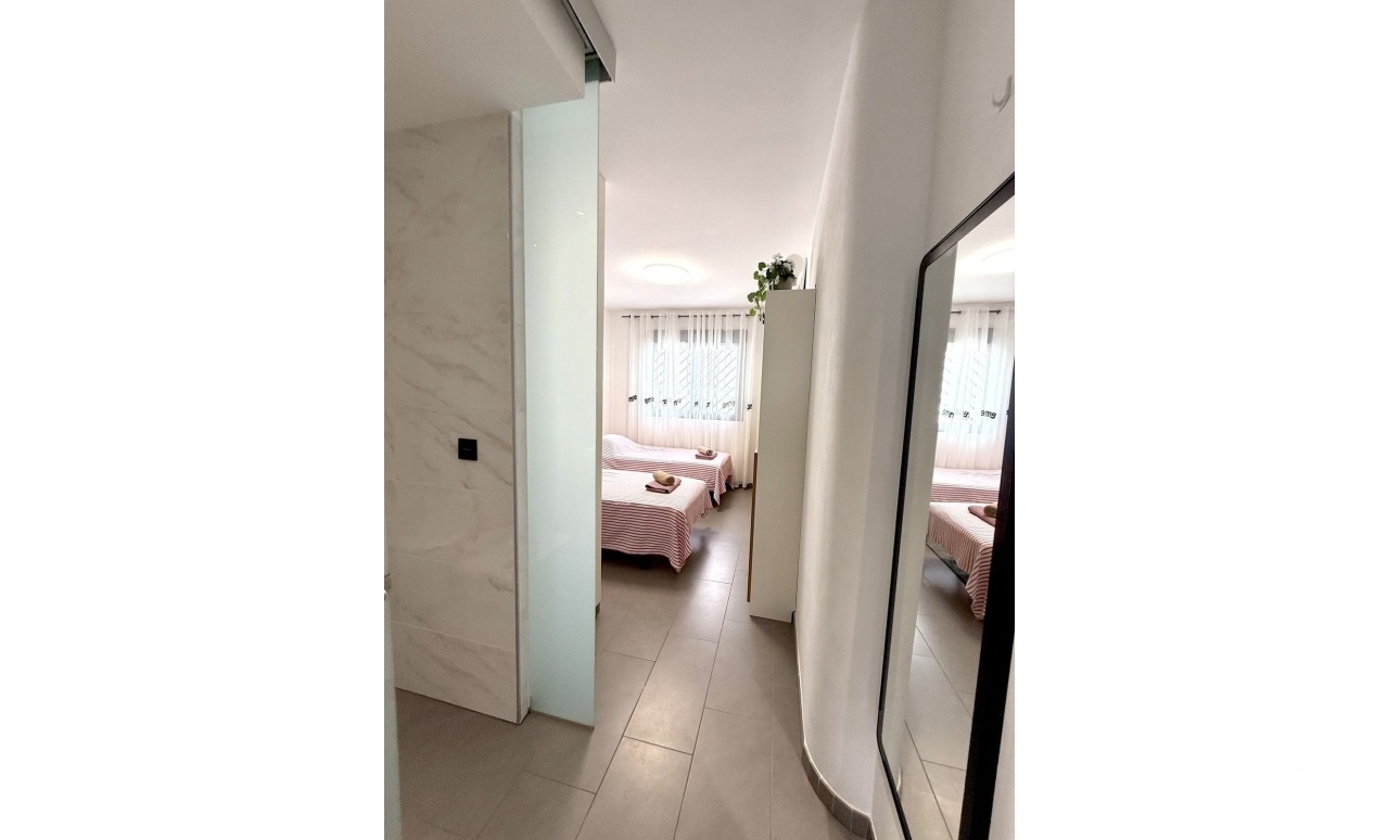 Revente - Apartment - Orihuela - La Zenia