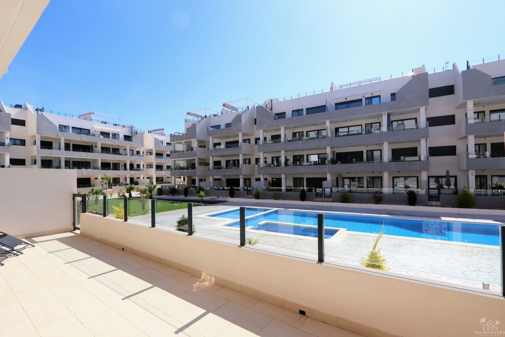 Revente - Apartment - Orihuela - Villamartin