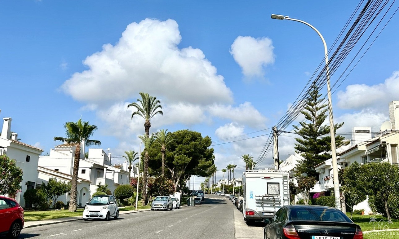 Revente - Apartment - Orihuela - Villamartin