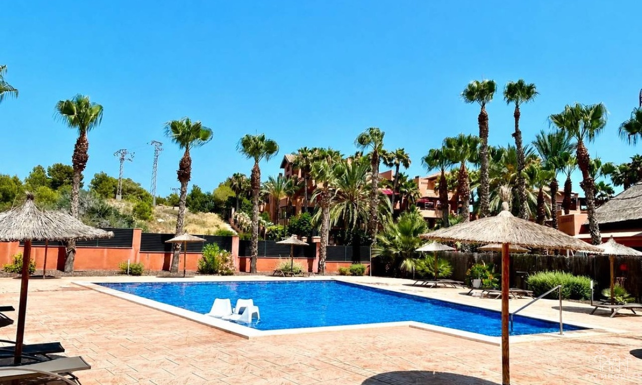 Revente - Apartment - Orihuela - Villamartin