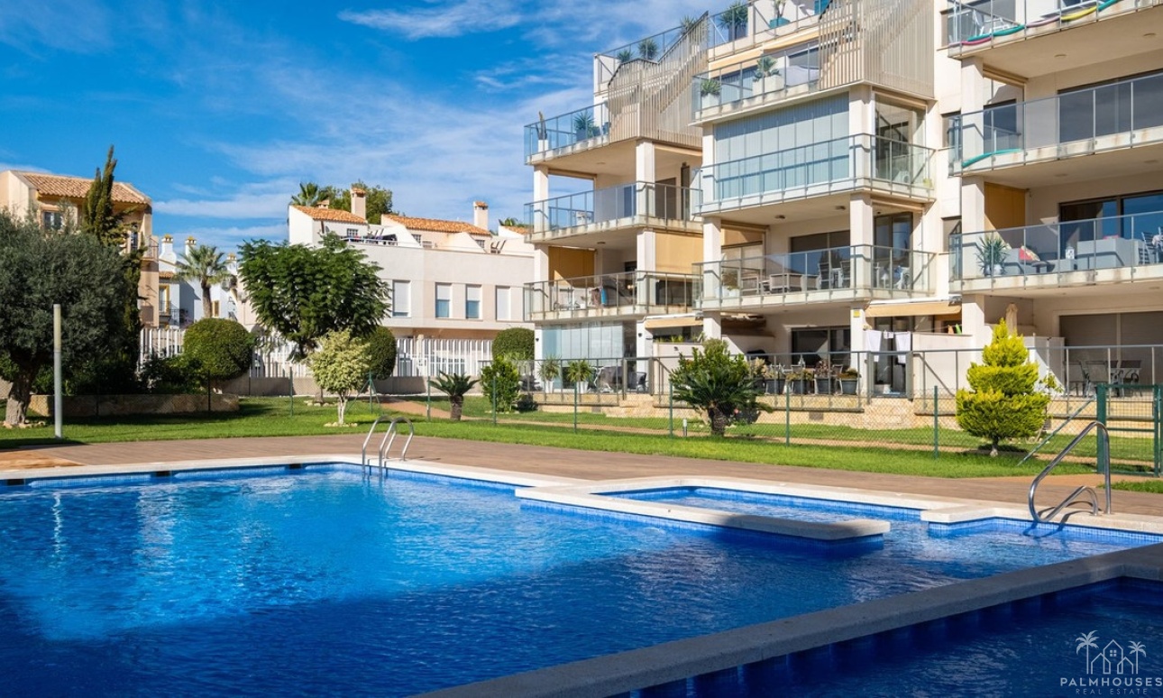 Revente - Apartment - Orihuela - Villamartin