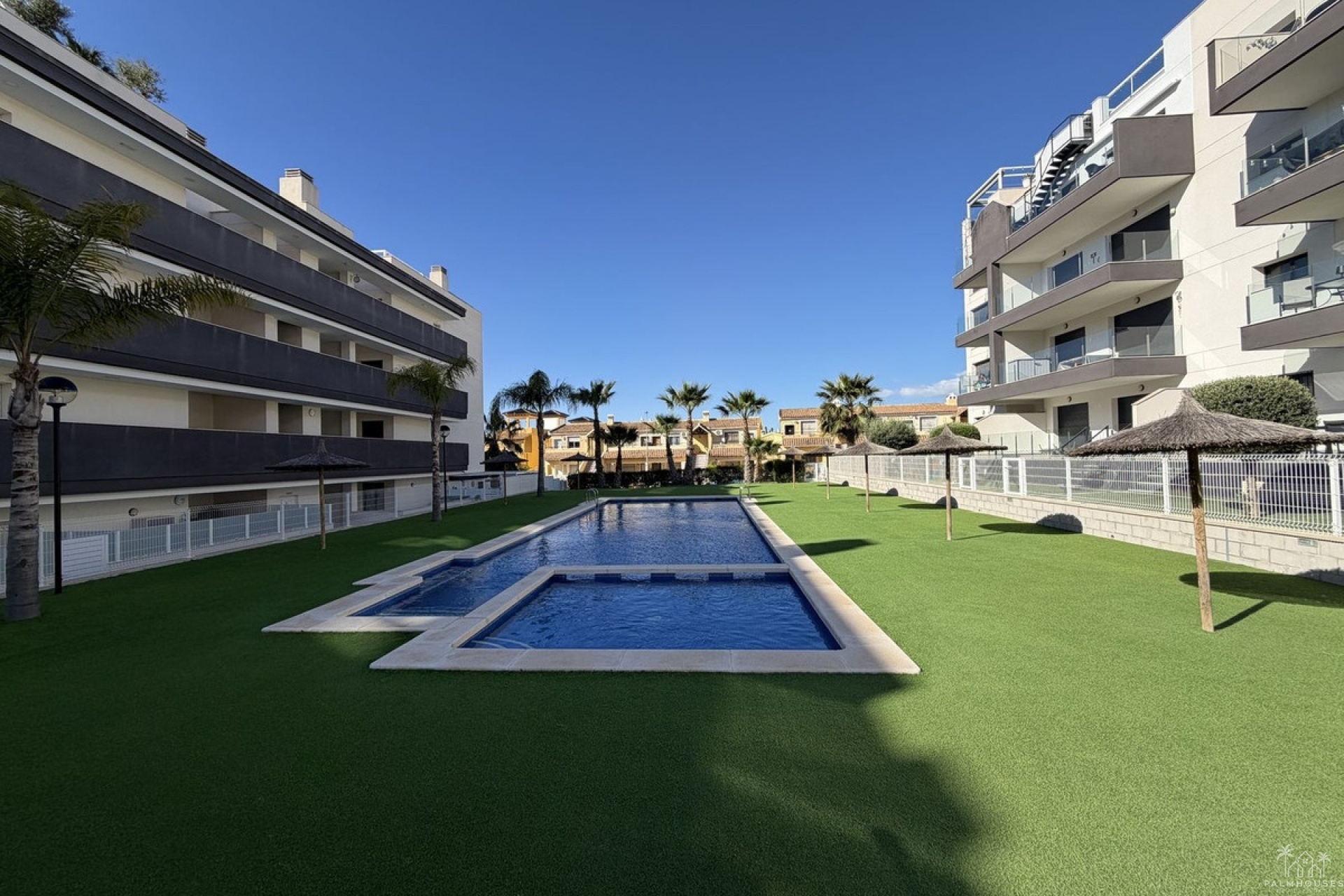 Revente - Apartment - Orihuela - Villamartin