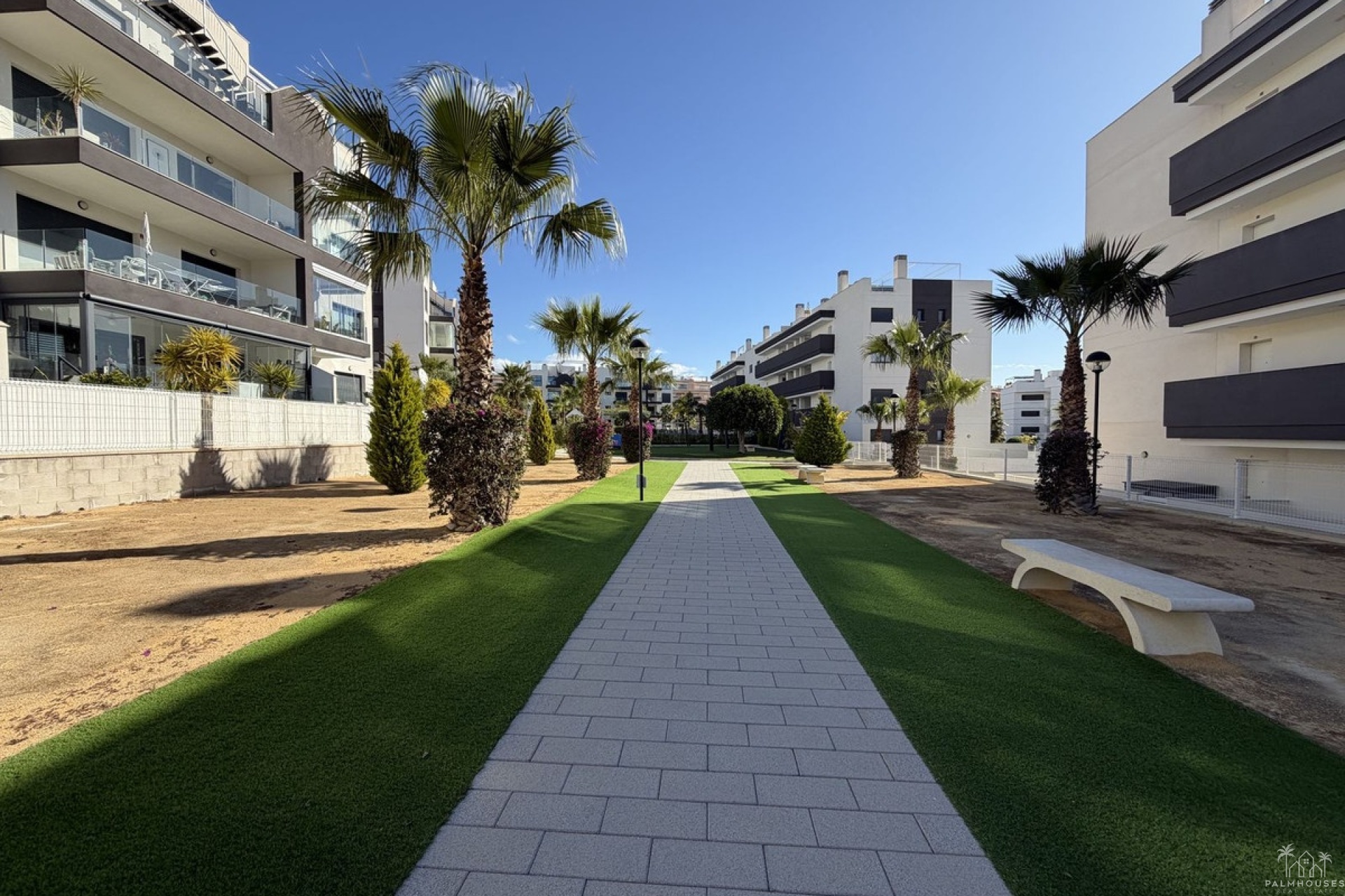 Revente - Apartment - Orihuela - Villamartin
