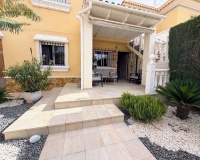 Revente - Apartment - Orihuela - Villamartin
