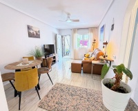 Revente - Apartment - Orihuela - Villamartin