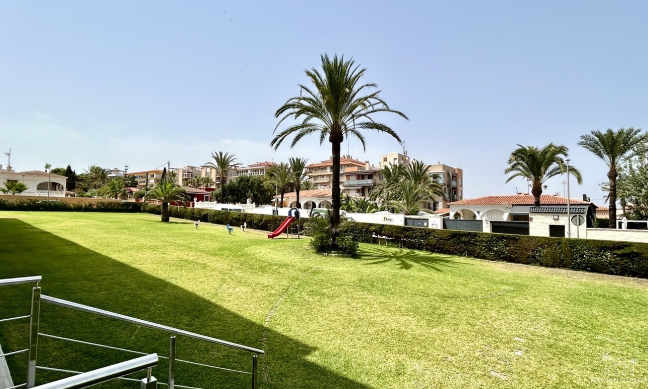 Revente - Apartment - Punta Prima - Costa Blanca