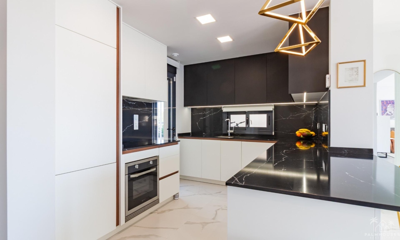Revente - Apartment - San Miguel de Salinas - Bellavista