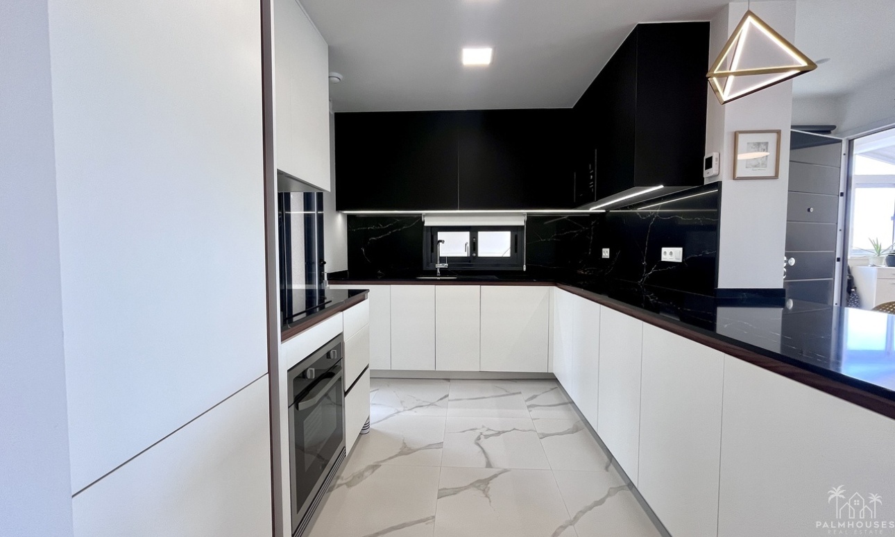 Revente - Apartment - San Miguel de Salinas - Inland