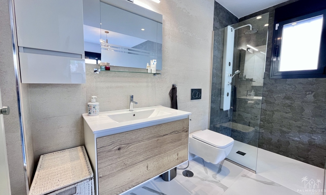 Revente - Apartment - San Miguel de Salinas - Inland