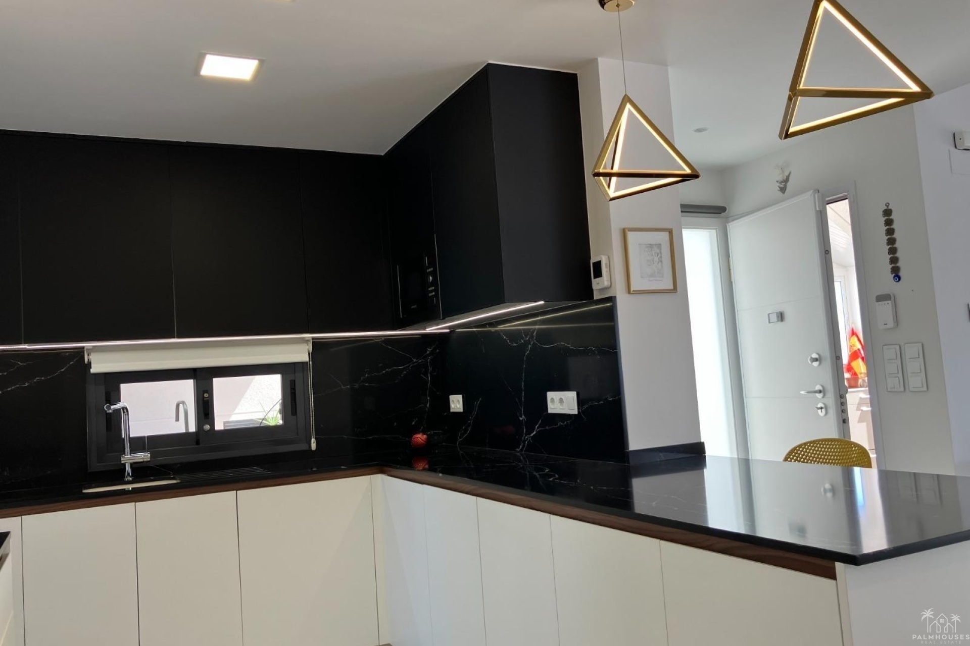 Revente - Apartment - San Miguel de Salinas - Las Colinas