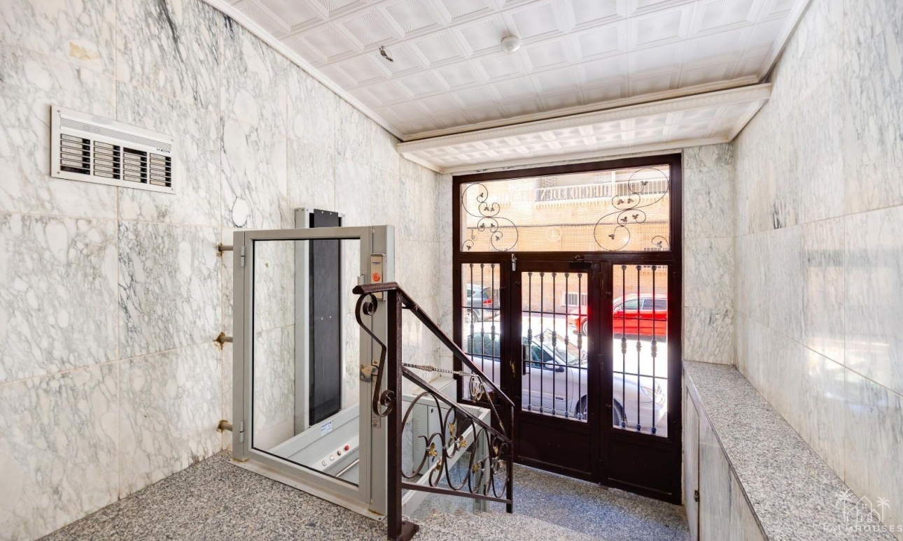 Revente - Apartment - Torrevieja - Acequion