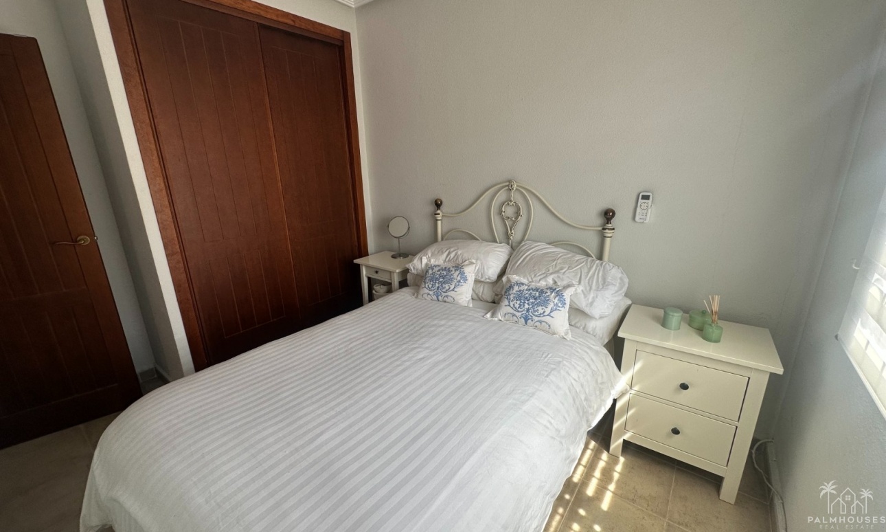 Revente - Apartment - Torrevieja - Aguas Nuevas