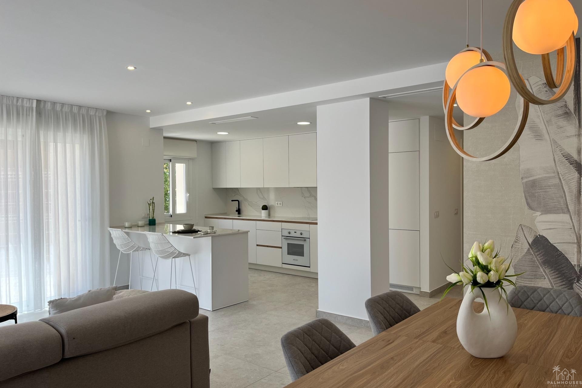Revente - Apartment - Torrevieja - Aguas Nuevas