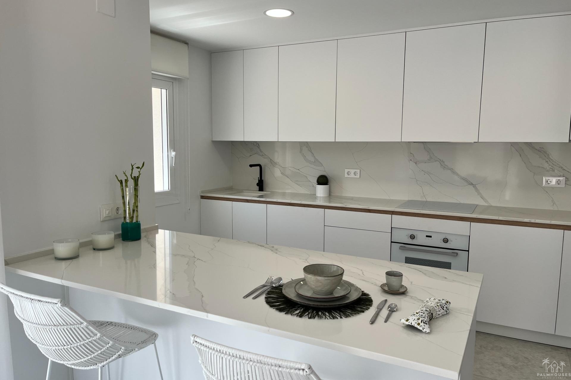 Revente - Apartment - Torrevieja - Aguas Nuevas