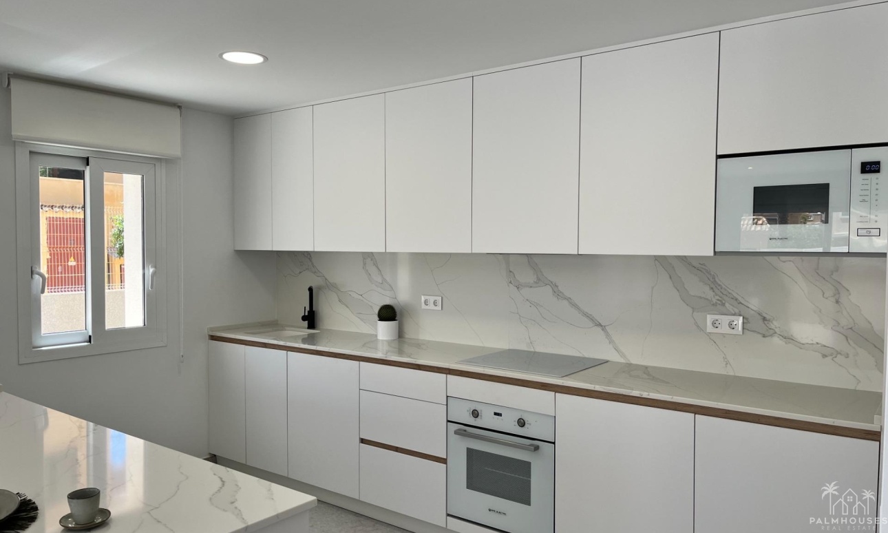 Revente - Apartment - Torrevieja - Aguas Nuevas