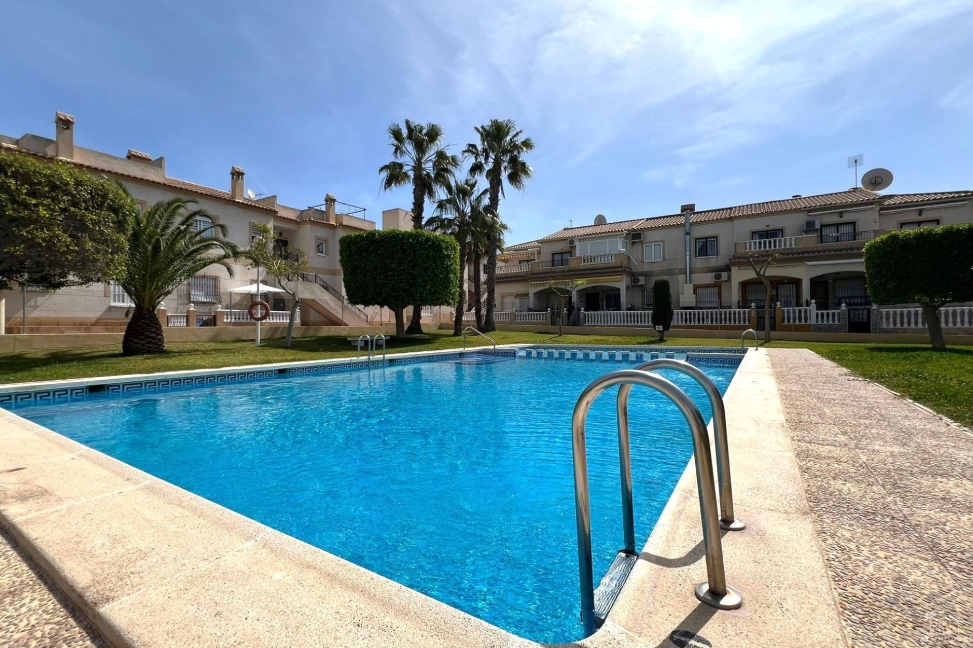 Revente - Apartment - Torrevieja - Aguas Nuevas