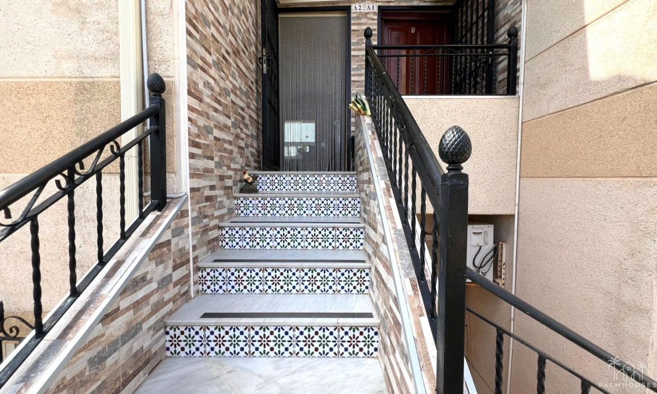 Revente - Apartment - Torrevieja - Aguas Nuevas