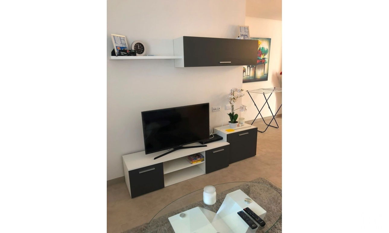 Revente - Apartment - Torrevieja - Aguas Nuevas