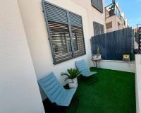 Revente - Apartment - Torrevieja - Aguas Nuevas
