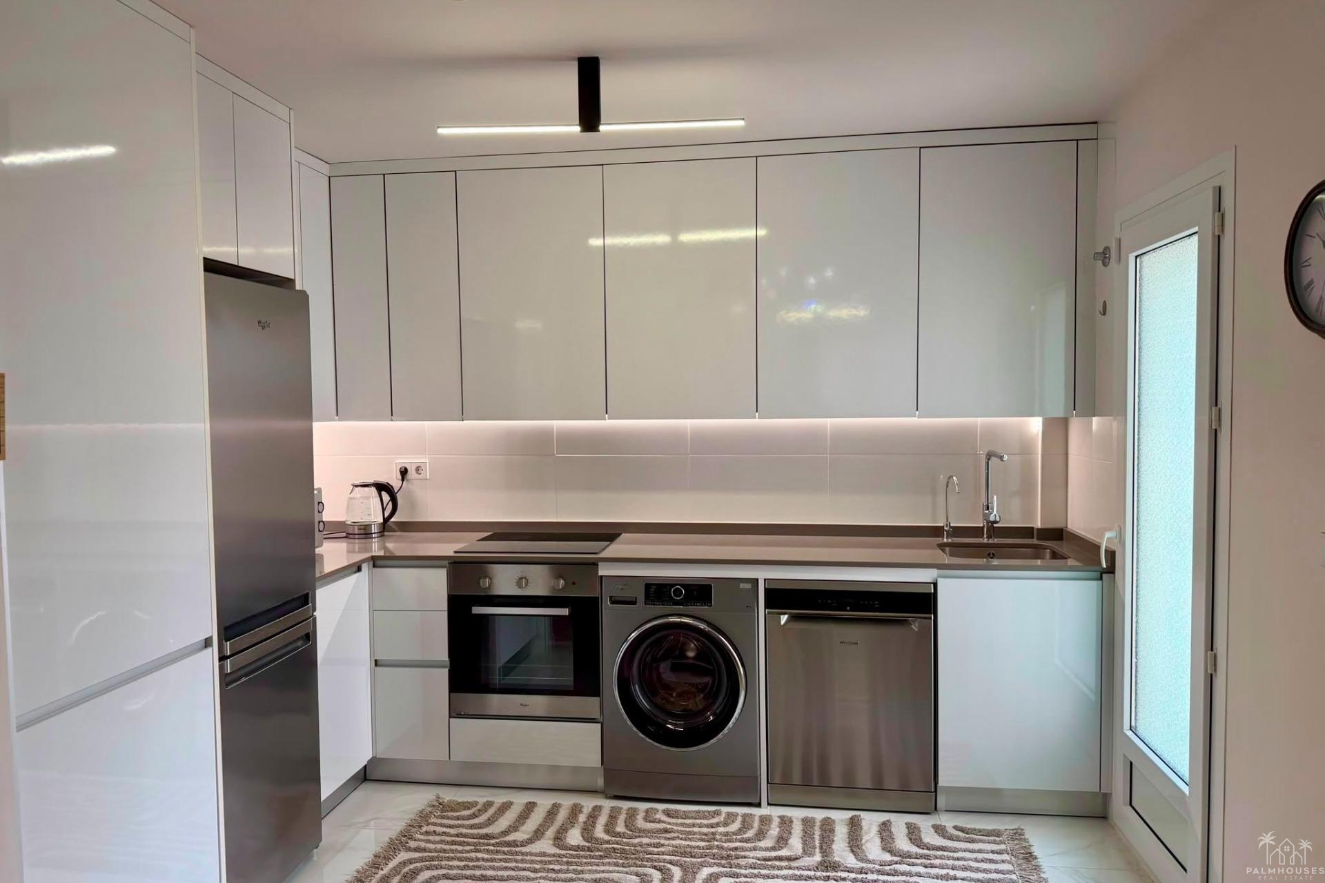 Revente - Apartment - Torrevieja - Aguas Nuevas