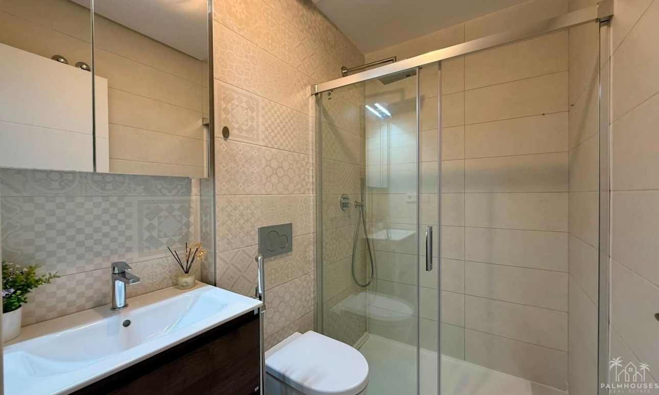Revente - Apartment - Torrevieja - Aguas Nuevas