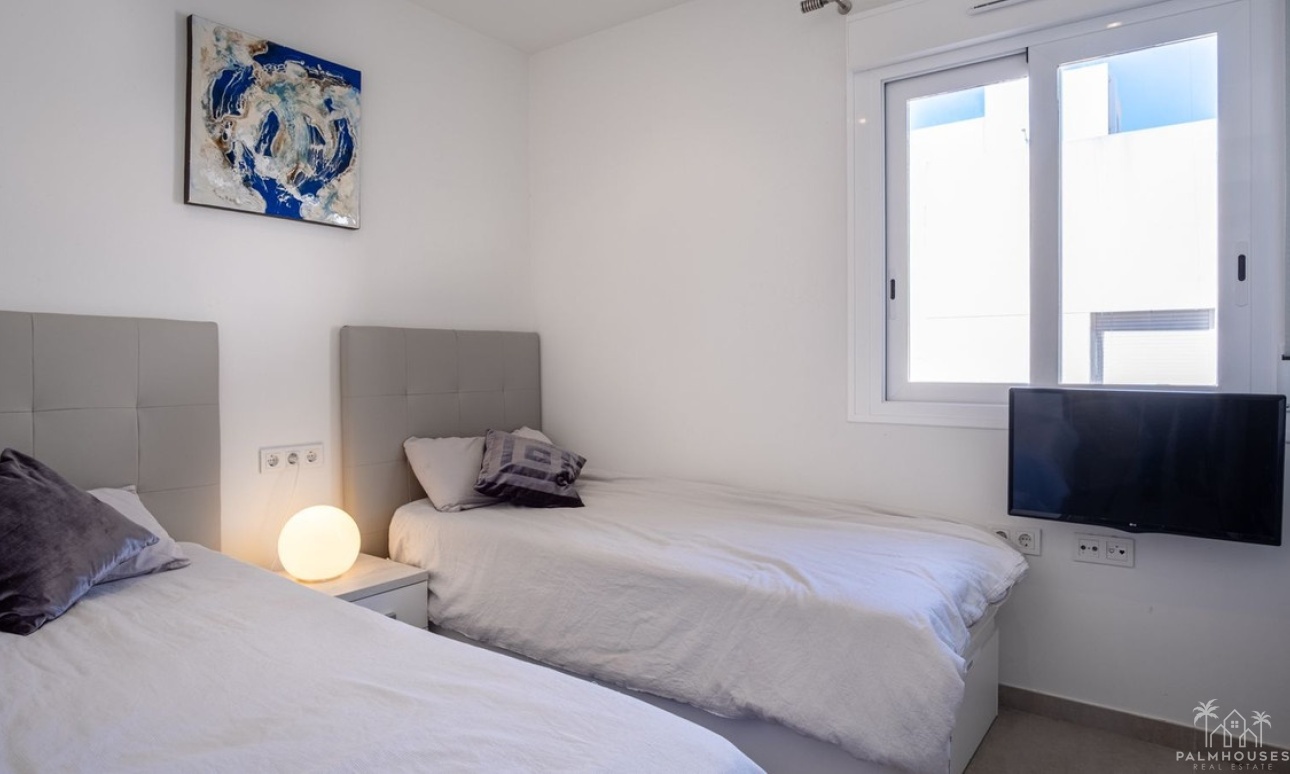 Revente - Apartment - Torrevieja - Aguas Nuevas