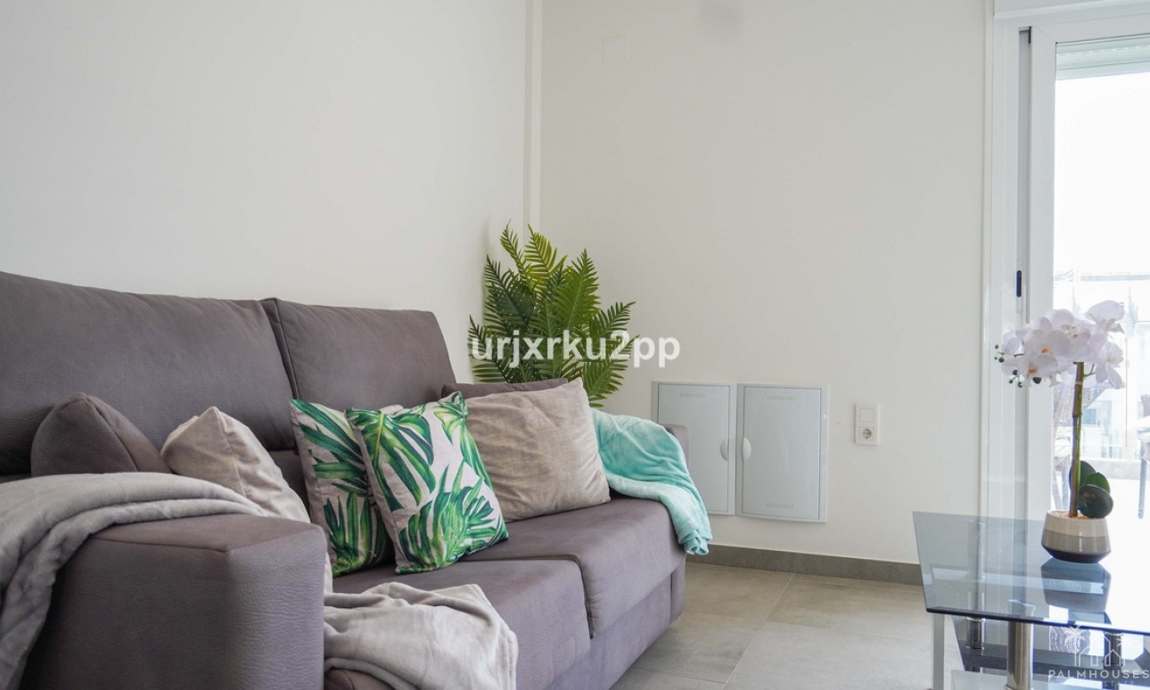 Revente - Apartment - Torrevieja - Aguas Nuevas