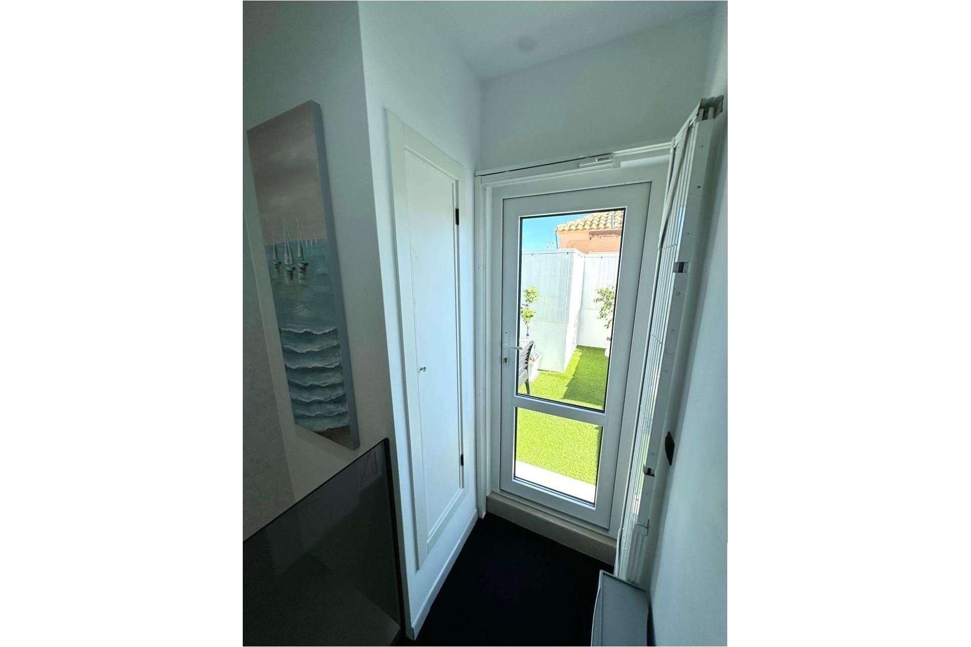 Revente - Apartment - Torrevieja - Carrefour