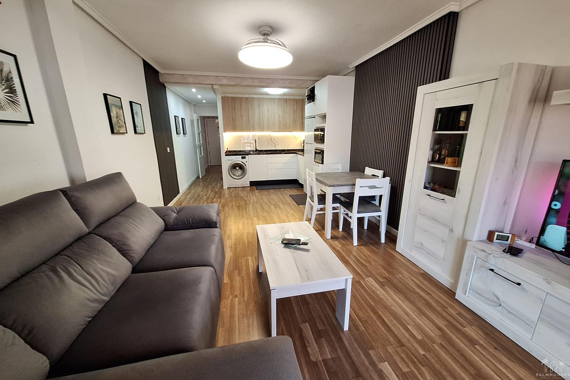 Revente - Apartment - Torrevieja - Center