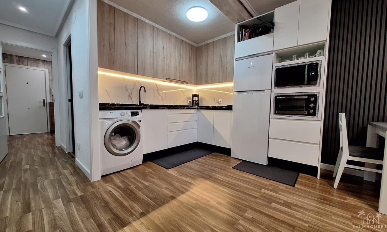 Revente - Apartment - Torrevieja - Center