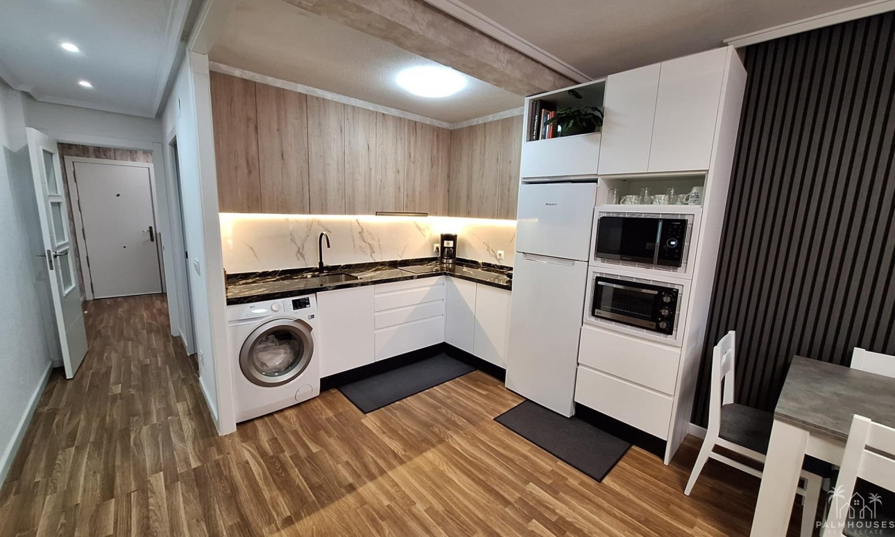 Revente - Apartment - Torrevieja - Center