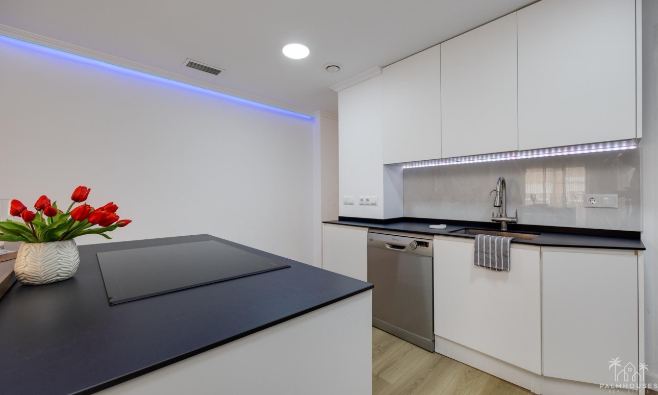 Revente - Apartment - Torrevieja - Center