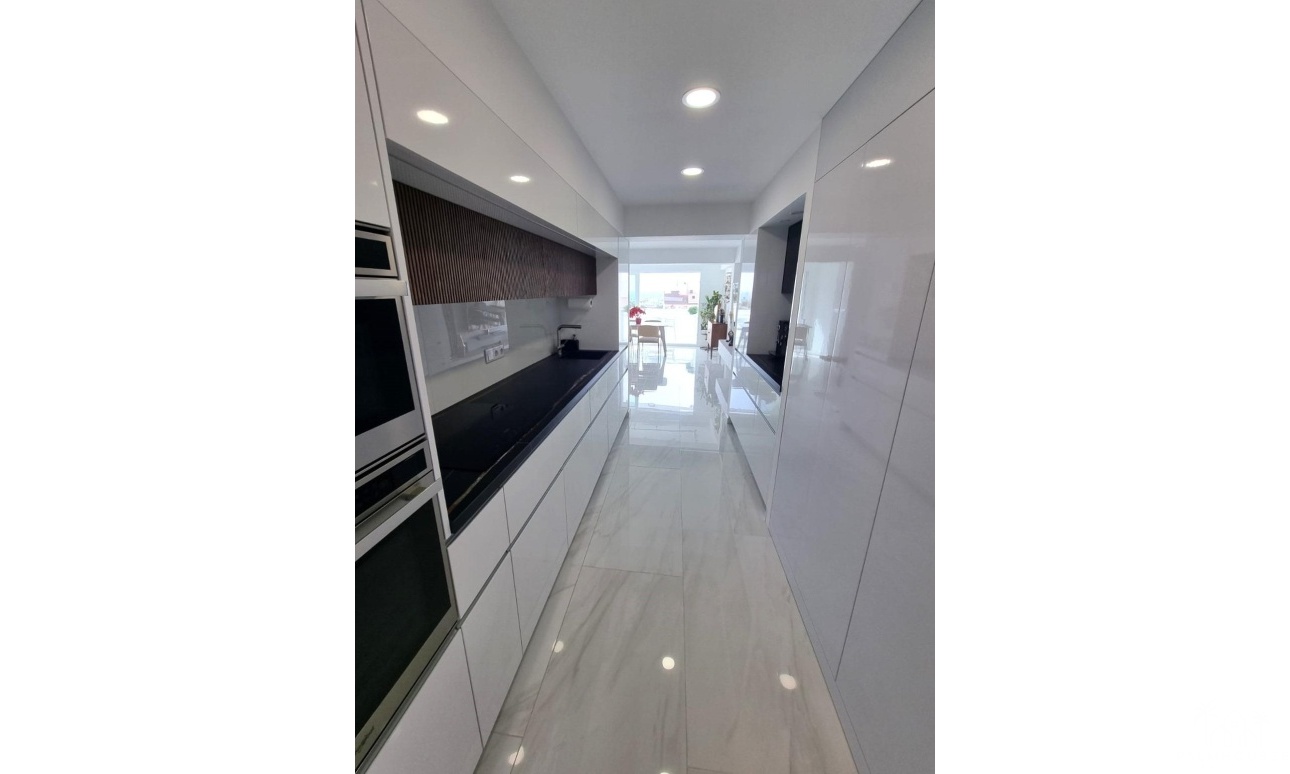Revente - Apartment - Torrevieja - Center