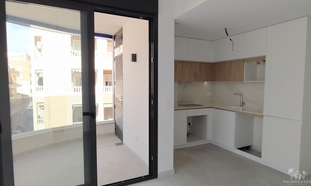 Revente - Apartment - Torrevieja - CENTRE PLAYA DEL CURA LAS PISCINAS