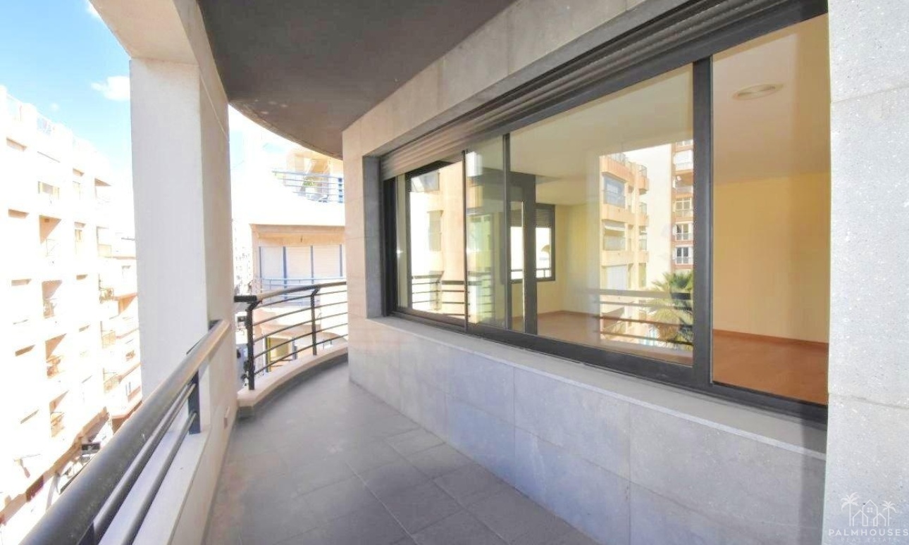 Revente - Apartment - Torrevieja - Centro - Muelle Pesquero