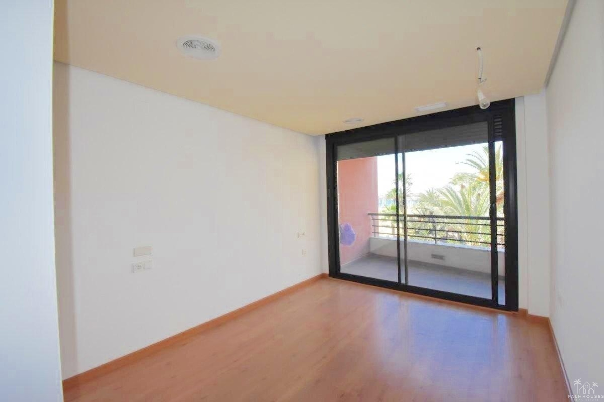 Revente - Apartment - Torrevieja - Centro - Muelle Pesquero