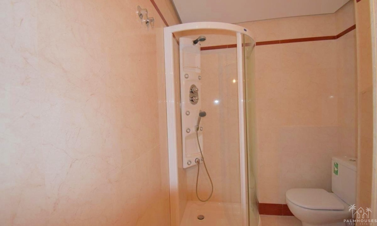 Revente - Apartment - Torrevieja - Centro - Muelle Pesquero