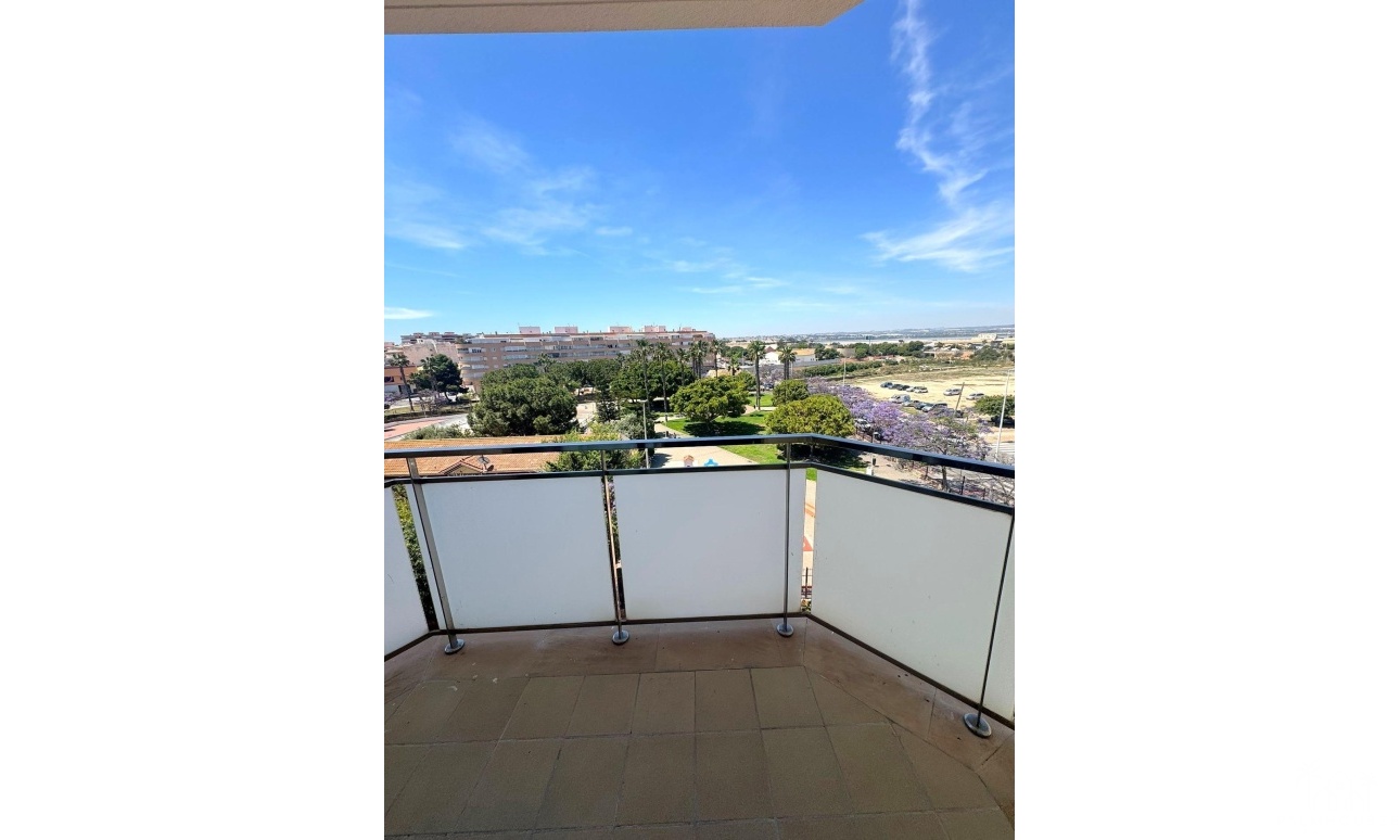 Revente - Apartment - Torrevieja - Centro - Muelle Pesquero