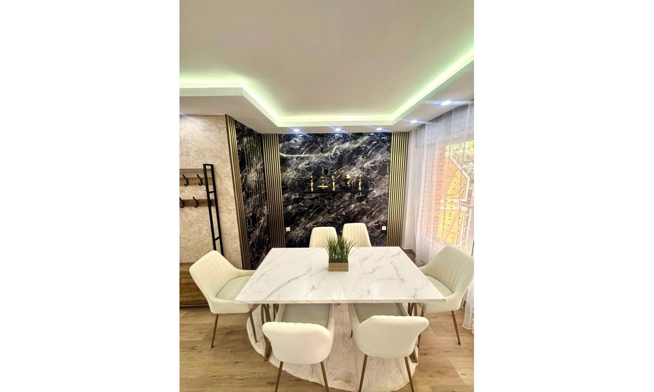 Revente - Apartment - Torrevieja - Centro - Muelle Pesquero