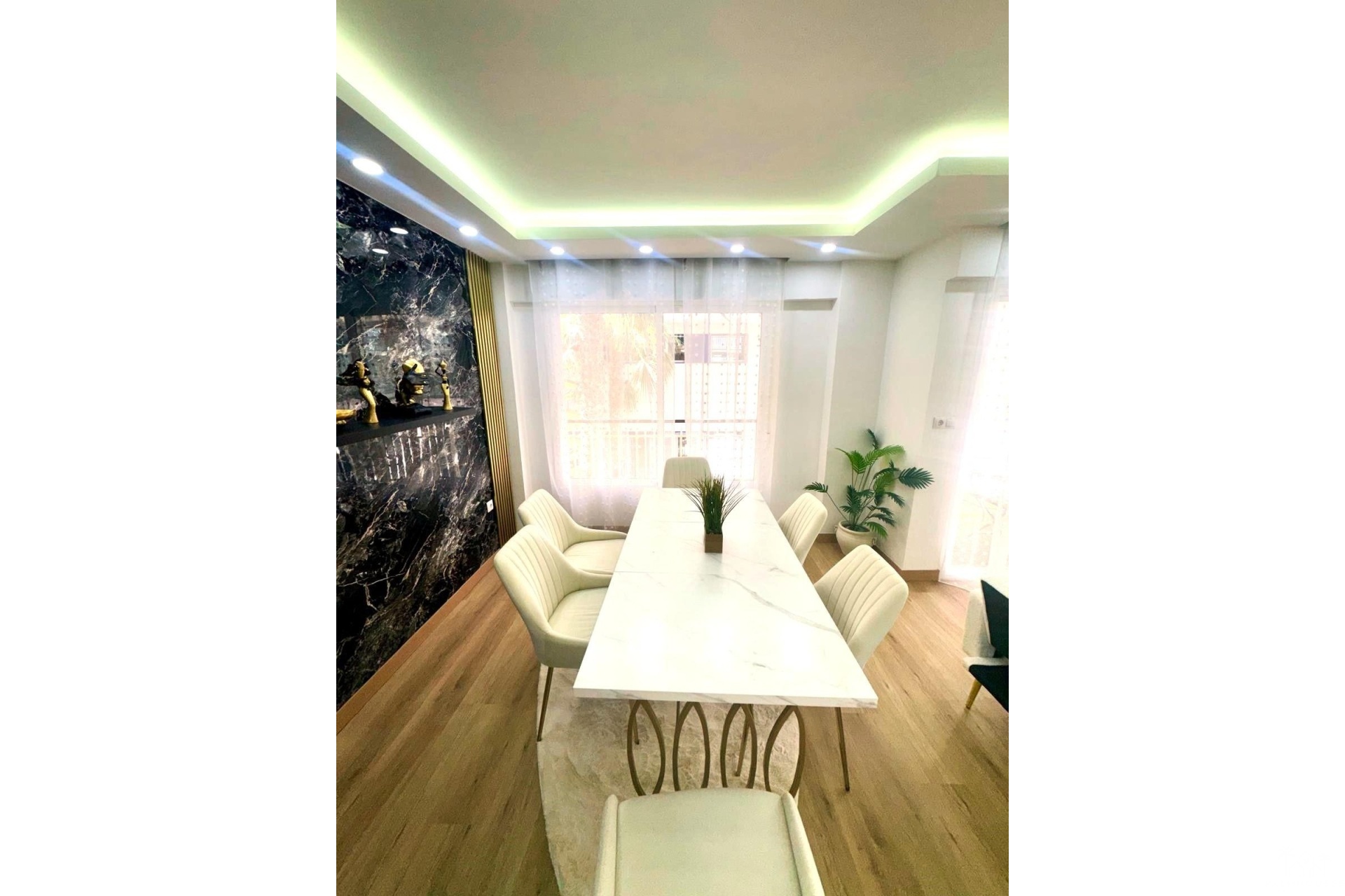 Revente - Apartment - Torrevieja - Centro - Muelle Pesquero