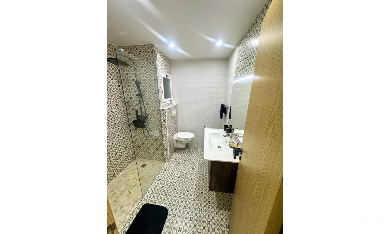 Revente - Apartment - Torrevieja - Centro - Muelle Pesquero