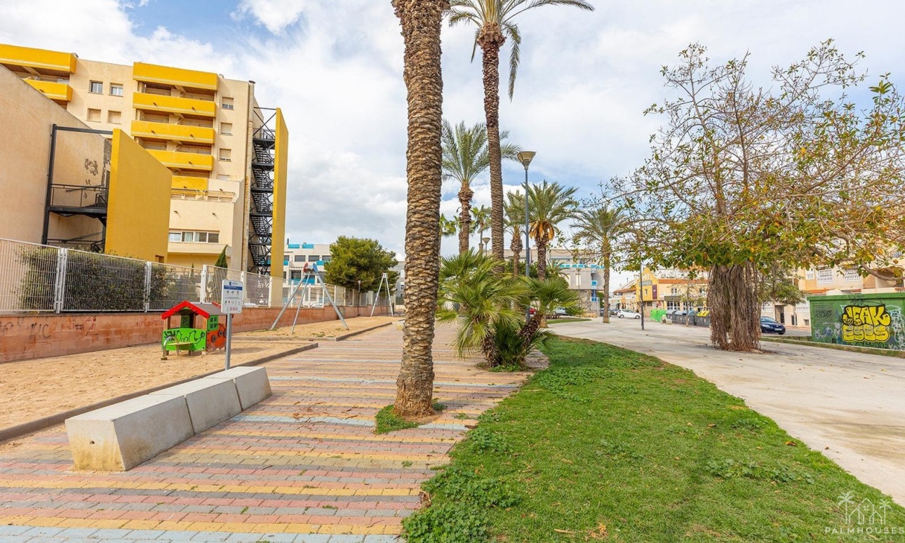 Revente - Apartment - Torrevieja - Estacion de autobuses