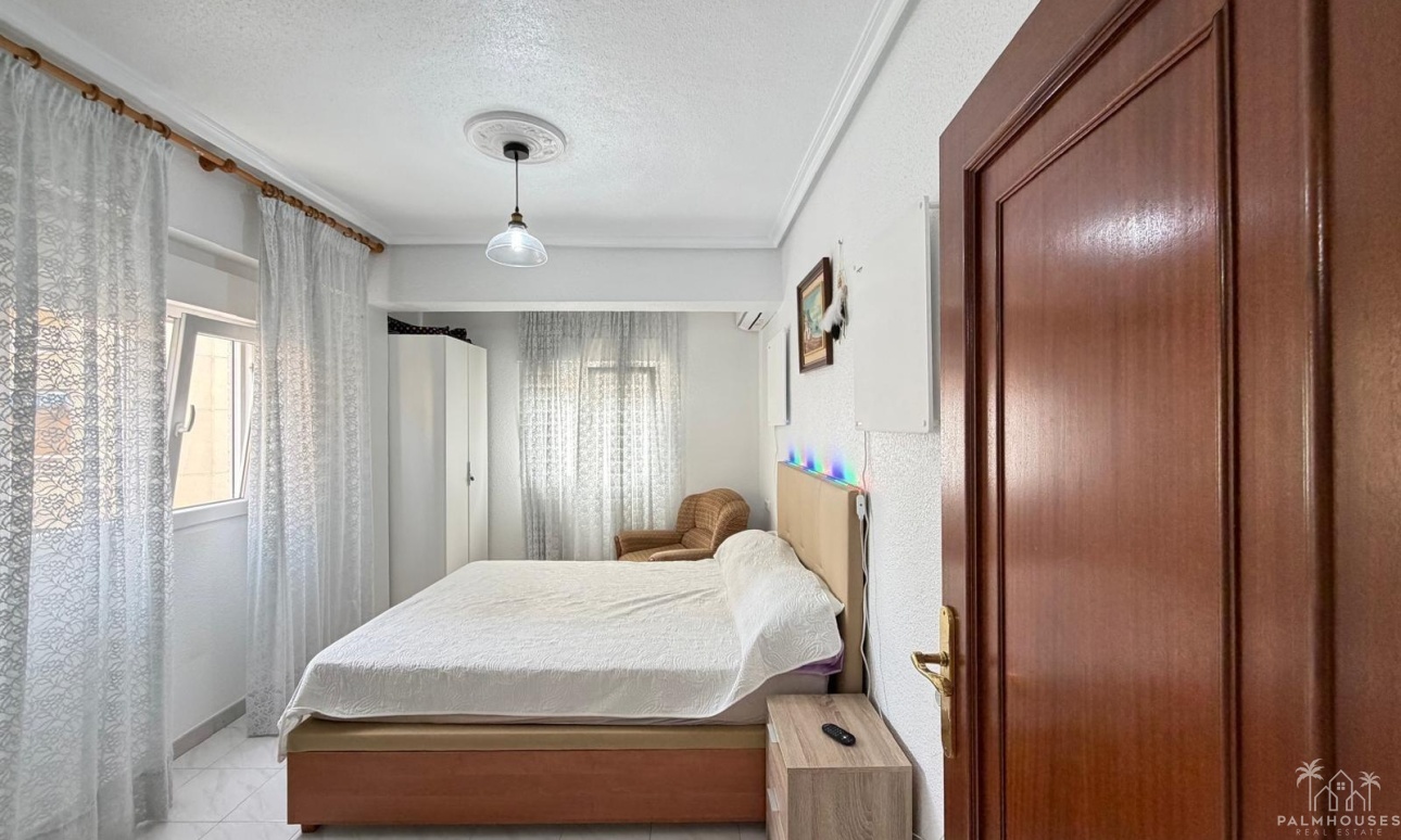 Revente - Apartment - Torrevieja - Estacion de autobuses