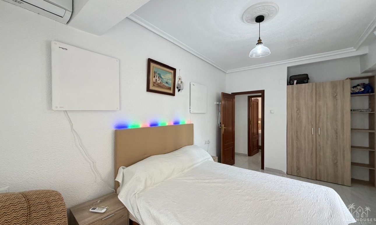 Revente - Apartment - Torrevieja - Estacion de autobuses